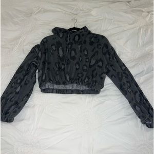 Lelis Hooded Pullover